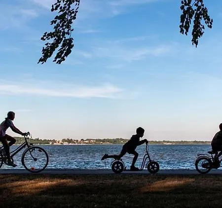 Appartamento Exklusive 5 Sterne Seeresidenz, Sauna, See, Hund