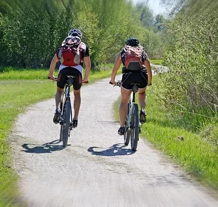 Exklusive 5 Sterne Seeresidenz, Sauna, See, Hund Appartamento Krakow am See