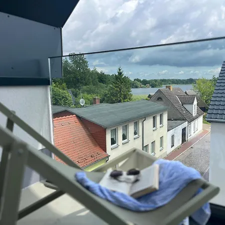 Exklusive 5 Sterne Seeresidenz, Sauna, See, Hund * Krakow am See