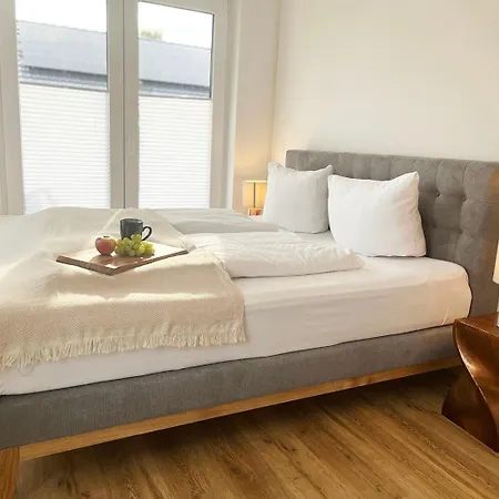 Exklusive 5 Sterne Seeresidenz, Sauna, See, Hund Krakow am See