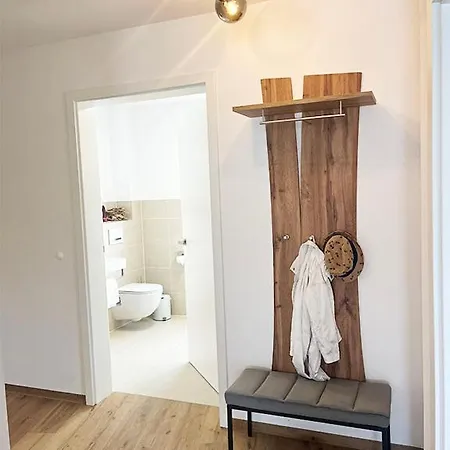 Exklusive 5 Sterne Seeresidenz, Sauna, See, Hund Krakow am See