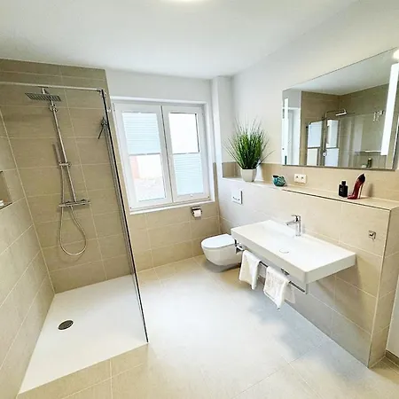 Appartamento Exklusive 5 Sterne Seeresidenz, Sauna, See, Hund Krakow am See