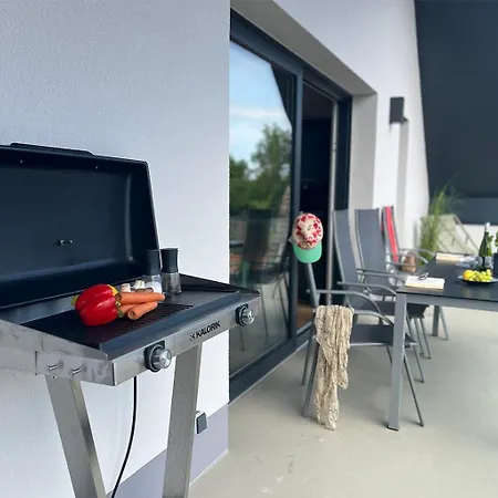 Exklusive 5 Sterne Seeresidenz, Sauna, See, Hund Krakow am See