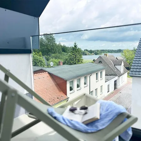 Exklusive 5 Sterne Seeresidenz, Sauna, See, Hund * Krakow am See