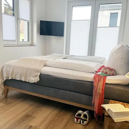 Exklusive 5 Sterne Seeresidenz, Sauna, See, Hund * Krakow am See