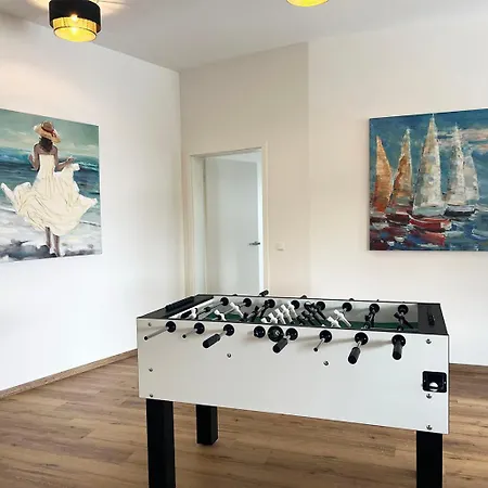 Exklusive 5 Sterne Seeresidenz, Sauna, See, Hund 아파트 크라코프암지